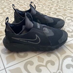 Nike slip on sneakers